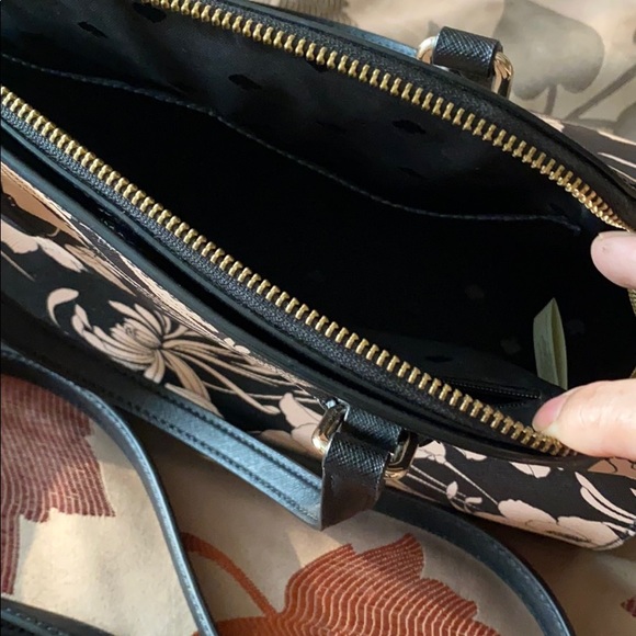 Kate Spade Handbag !! trading with Melissa !! - Picture 5 of 13